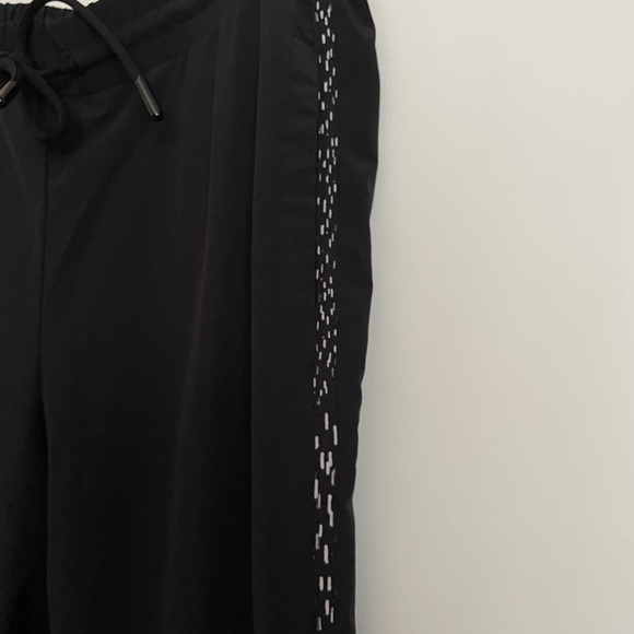 Fabletics size small joggers - Picture 7 of 9